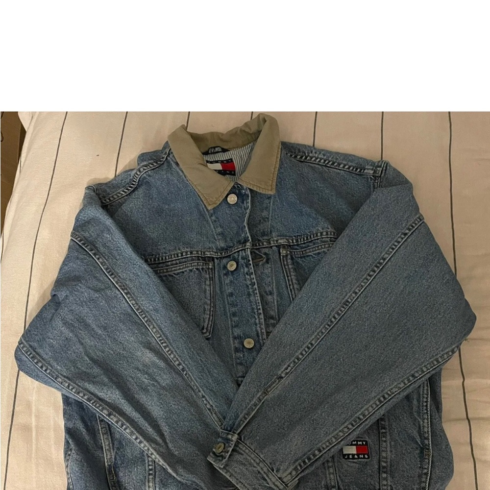 VINTAGE Tommy Hilfiger Jacket Medium Blue Jeans Denim Trucker Crest 90 Sz Large